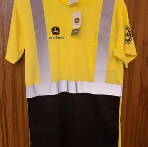 NWT OccuNomix John Deer Reflective Shirt in size Medium